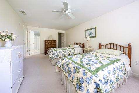 7 Ironwood Path Mashpee MA 02649