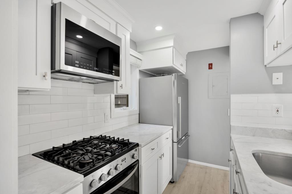 68 Mid-iron Way Mashpee MA 02649