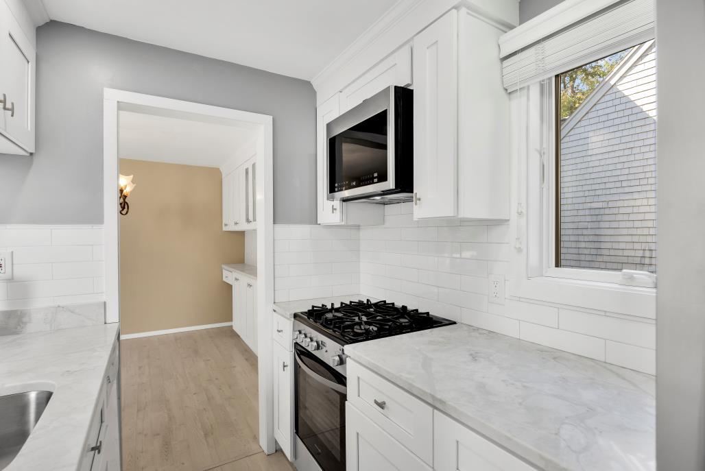 68 Mid-iron Way Mashpee MA 02649