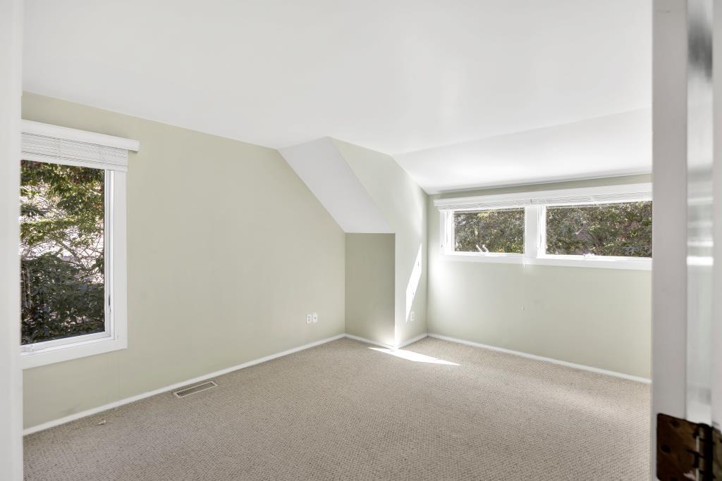 68 Mid-iron Way Mashpee MA 02649