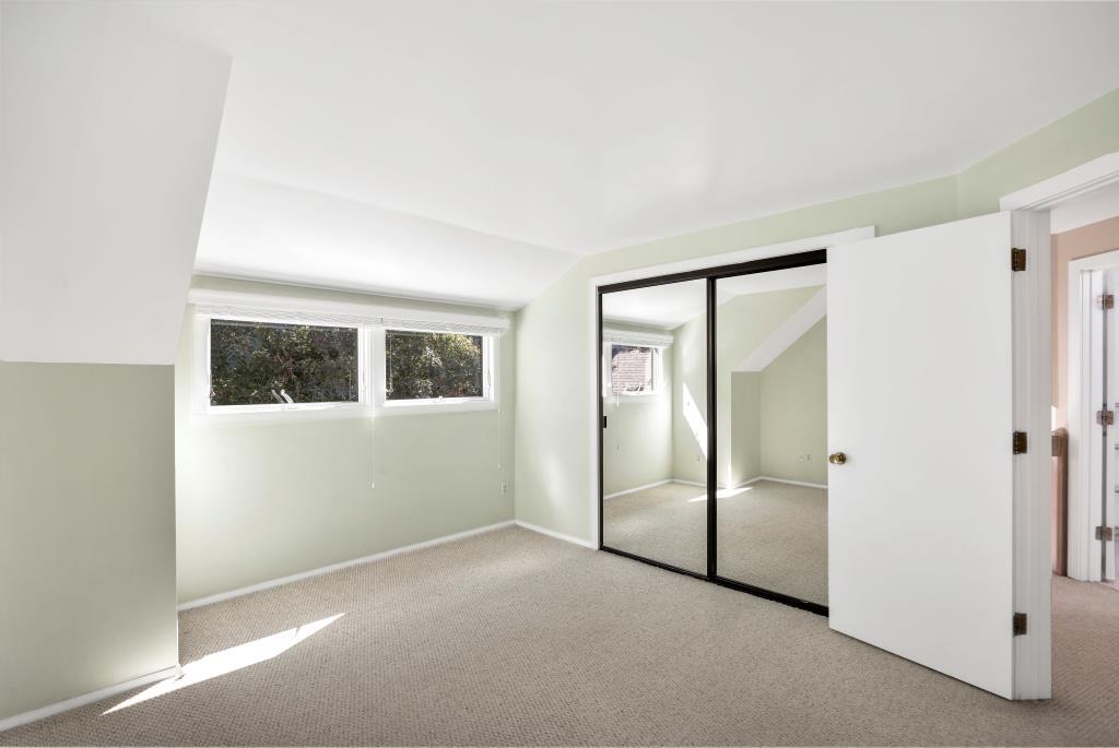 68 Mid-iron Way Mashpee MA 02649