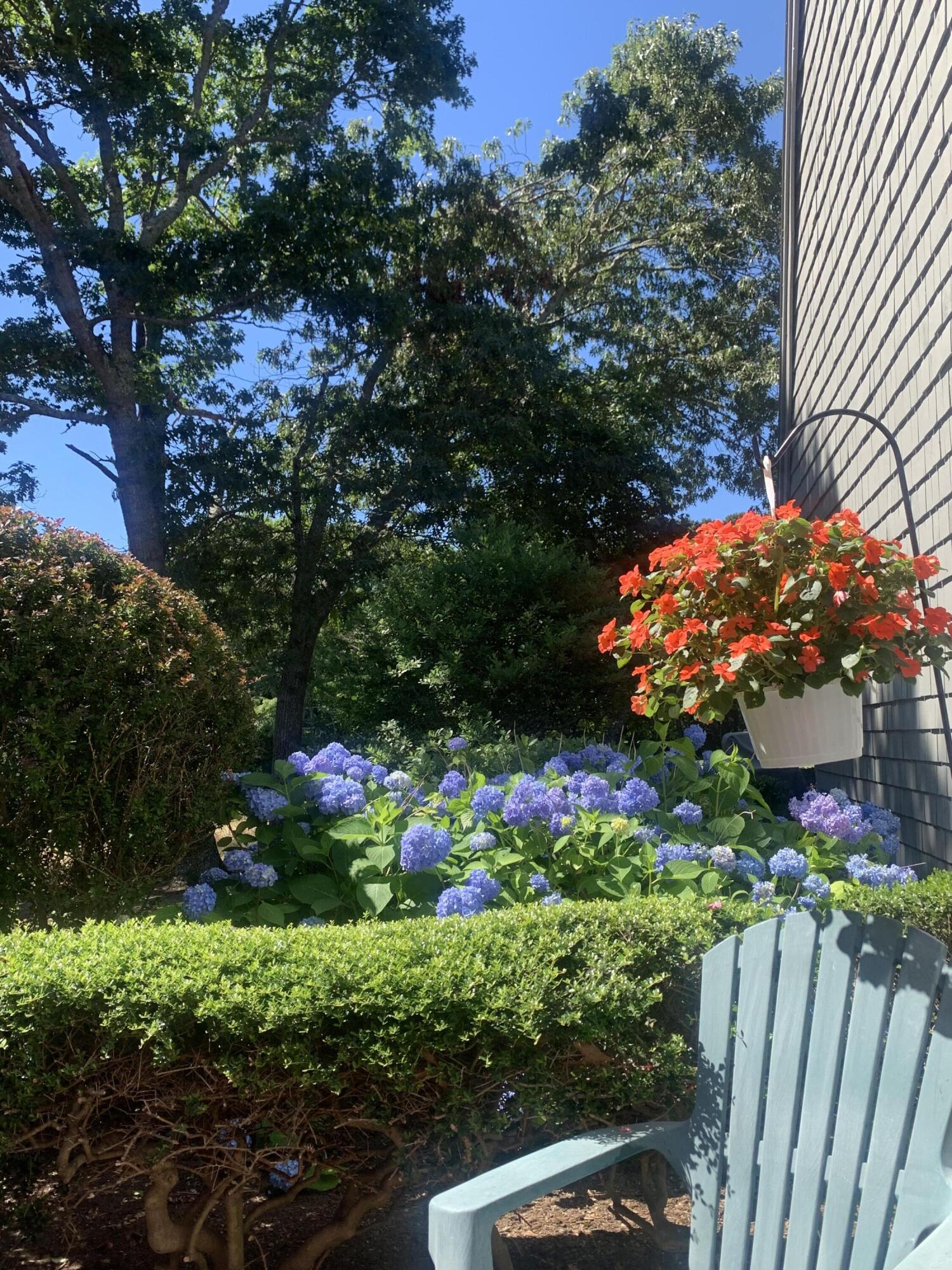68 Mid-iron Way Mashpee MA 02649
