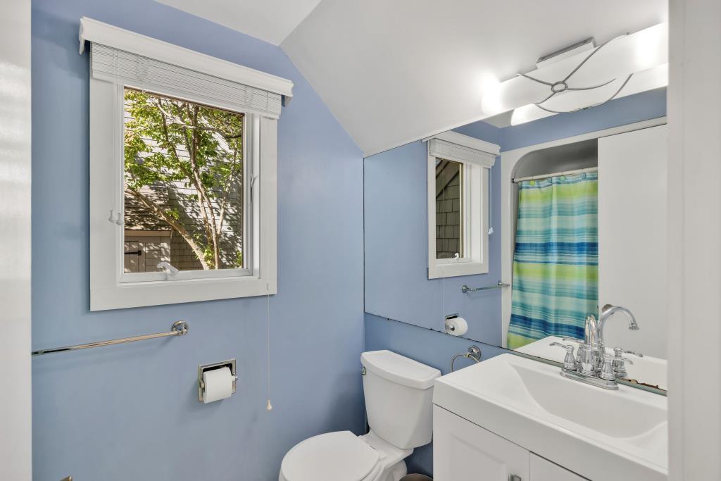 68 Mid-iron Way Mashpee MA 02649