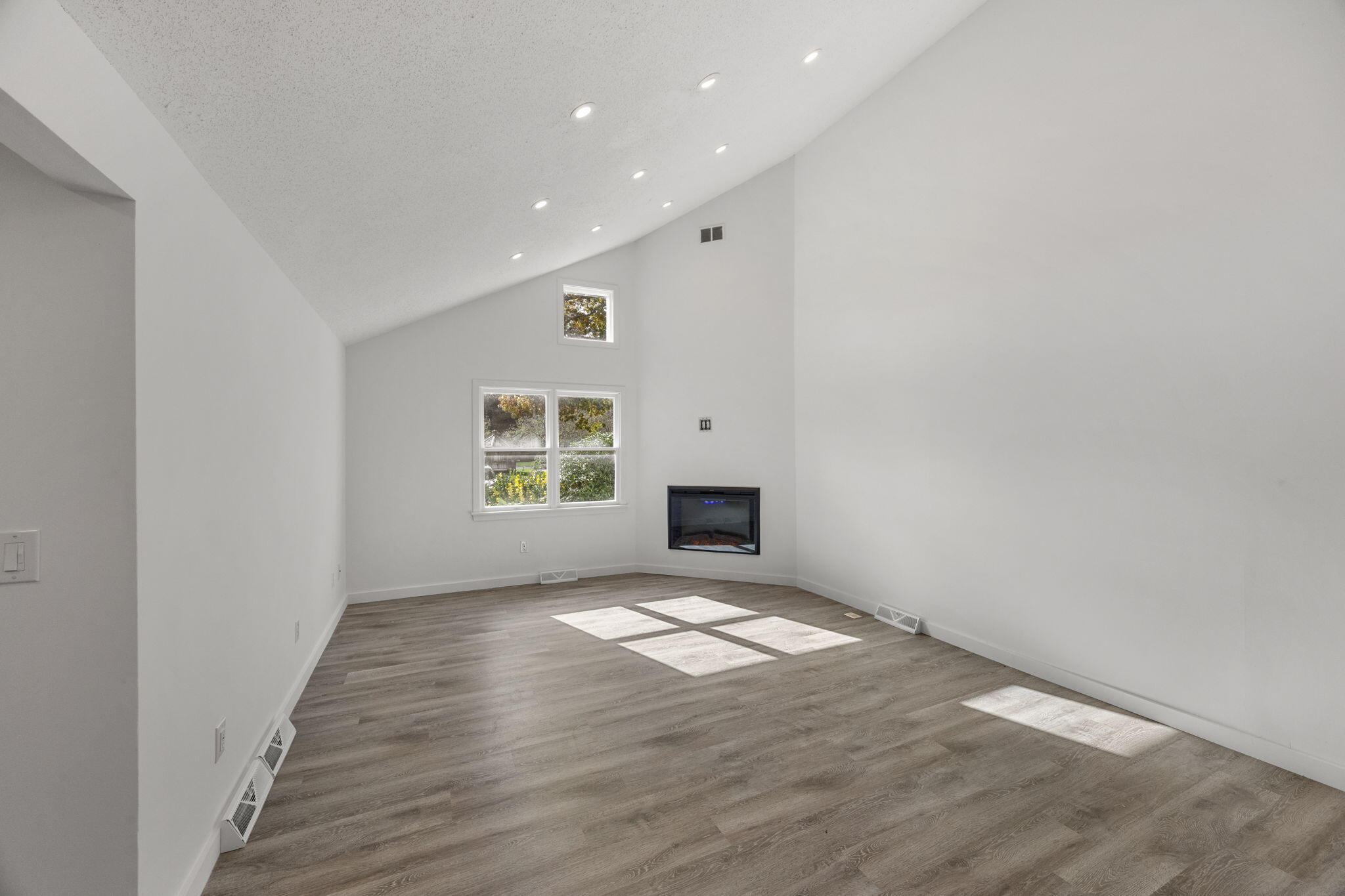 22 Chilmark Drive East Falmouth MA 02536