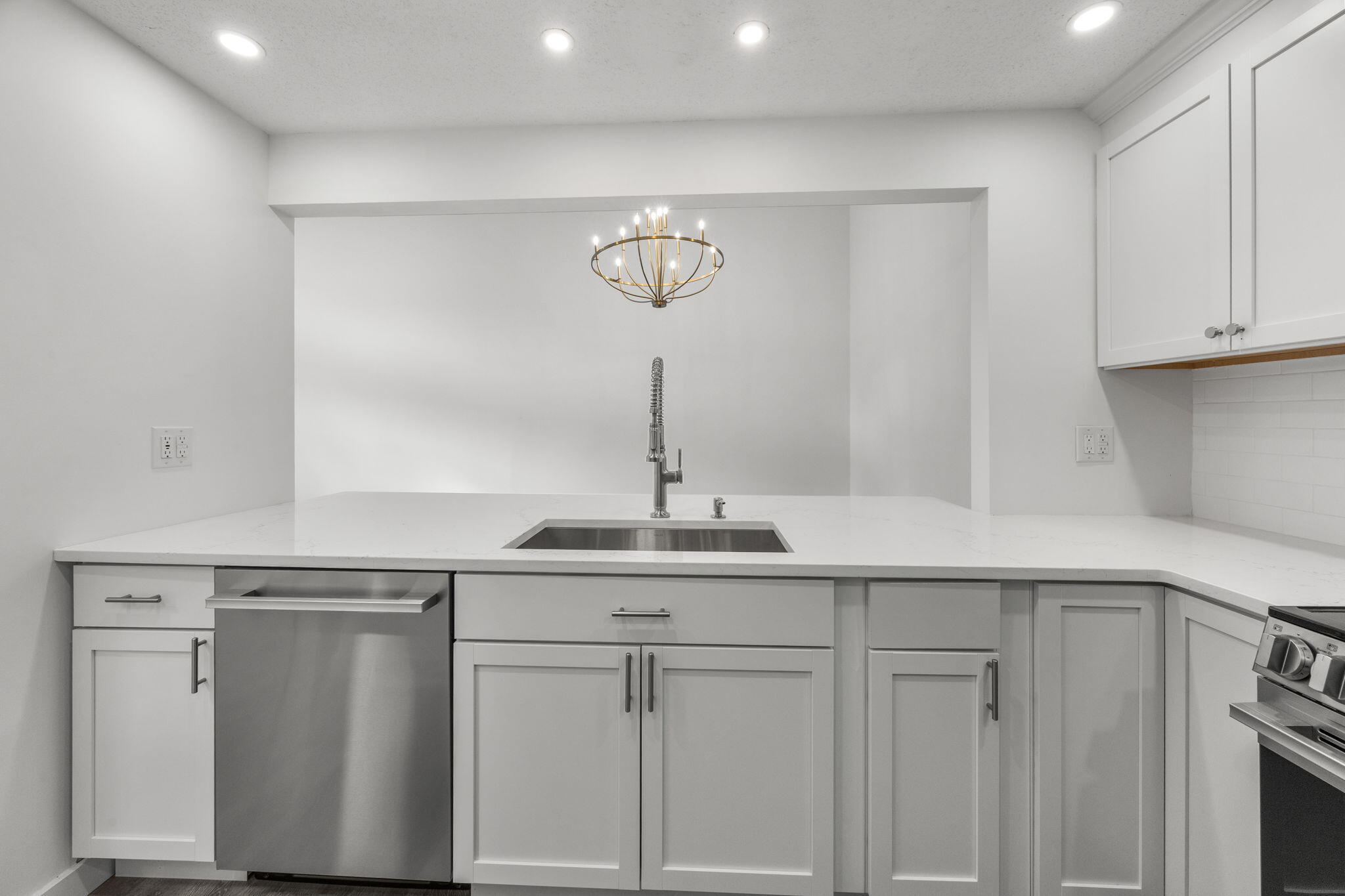 22 Chilmark Drive East Falmouth MA 02536