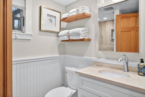 10A Bradford Street Provincetown MA 02657