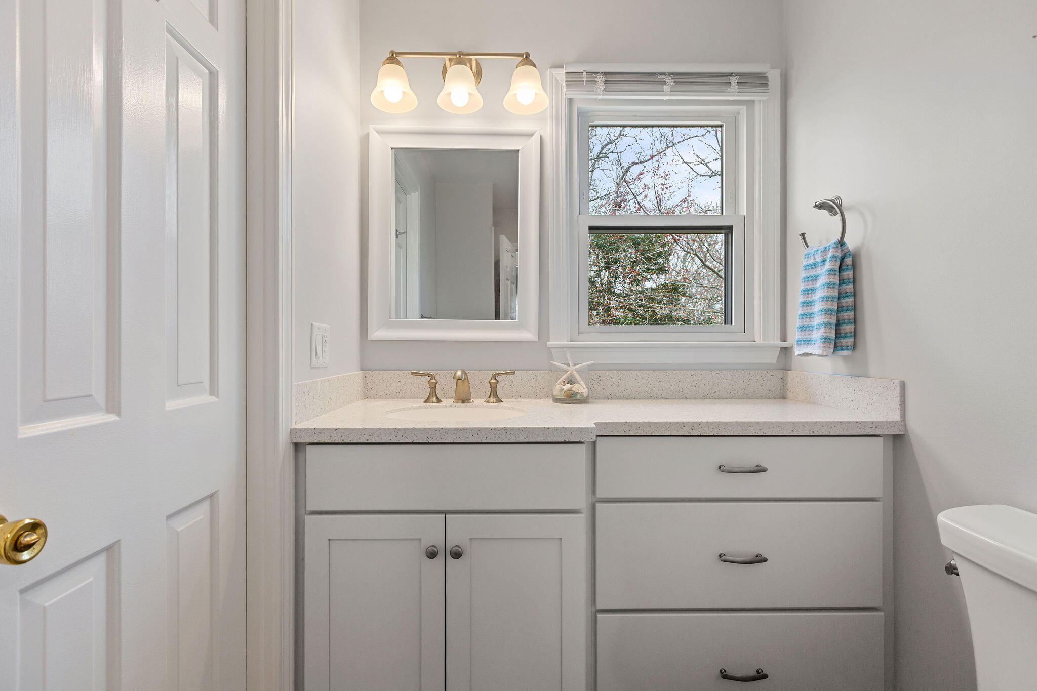 14 Harold Street Harwich MA 02646