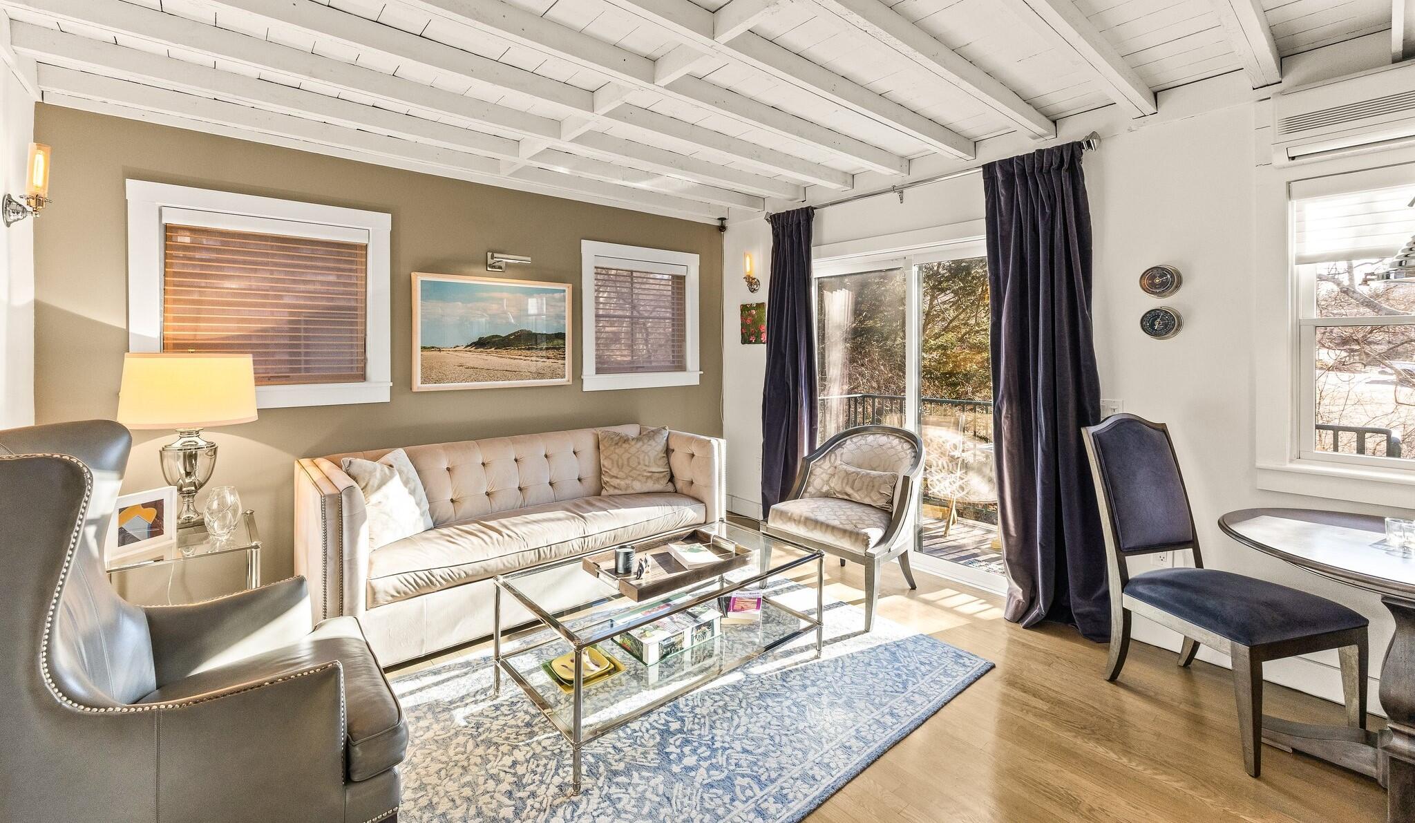 8 Meadow Road Provincetown MA 02657