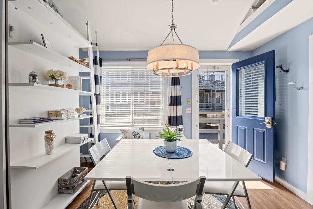 147 Commercial Street Provincetown MA 02657