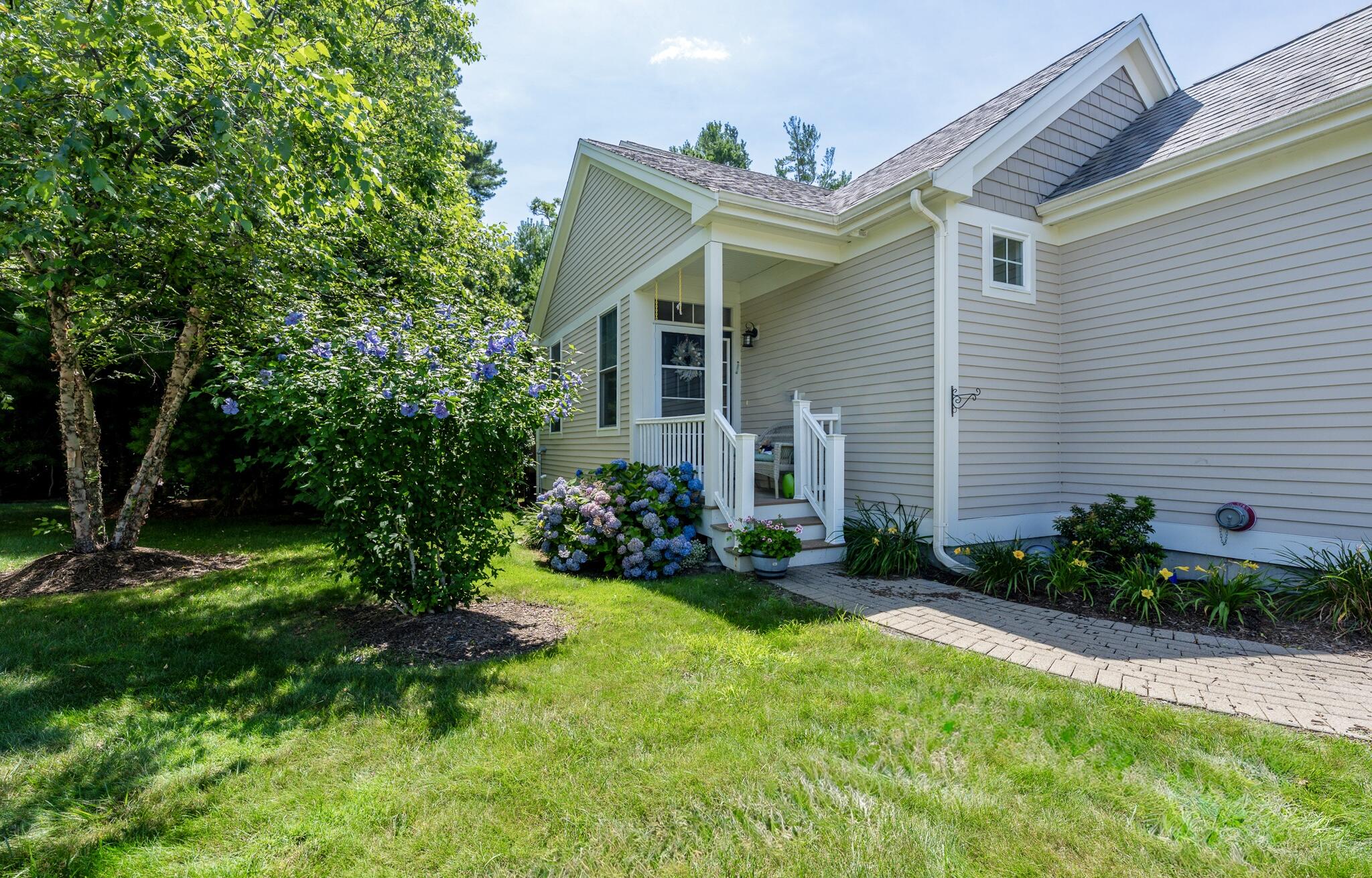 26 Grey Hawk Drive Mashpee MA 02649