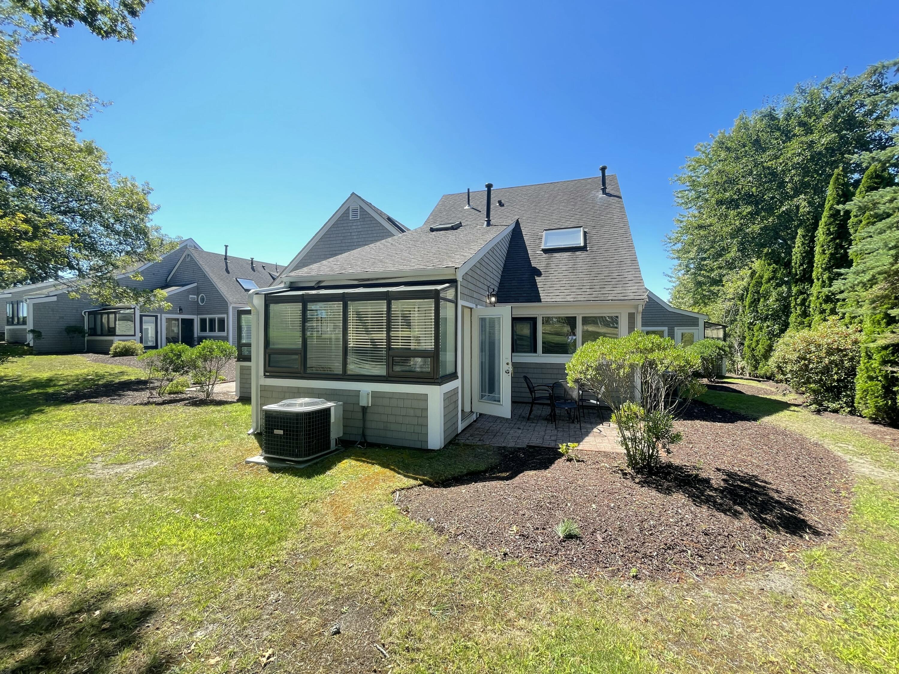 4 Lanyard Way Mashpee MA 02649