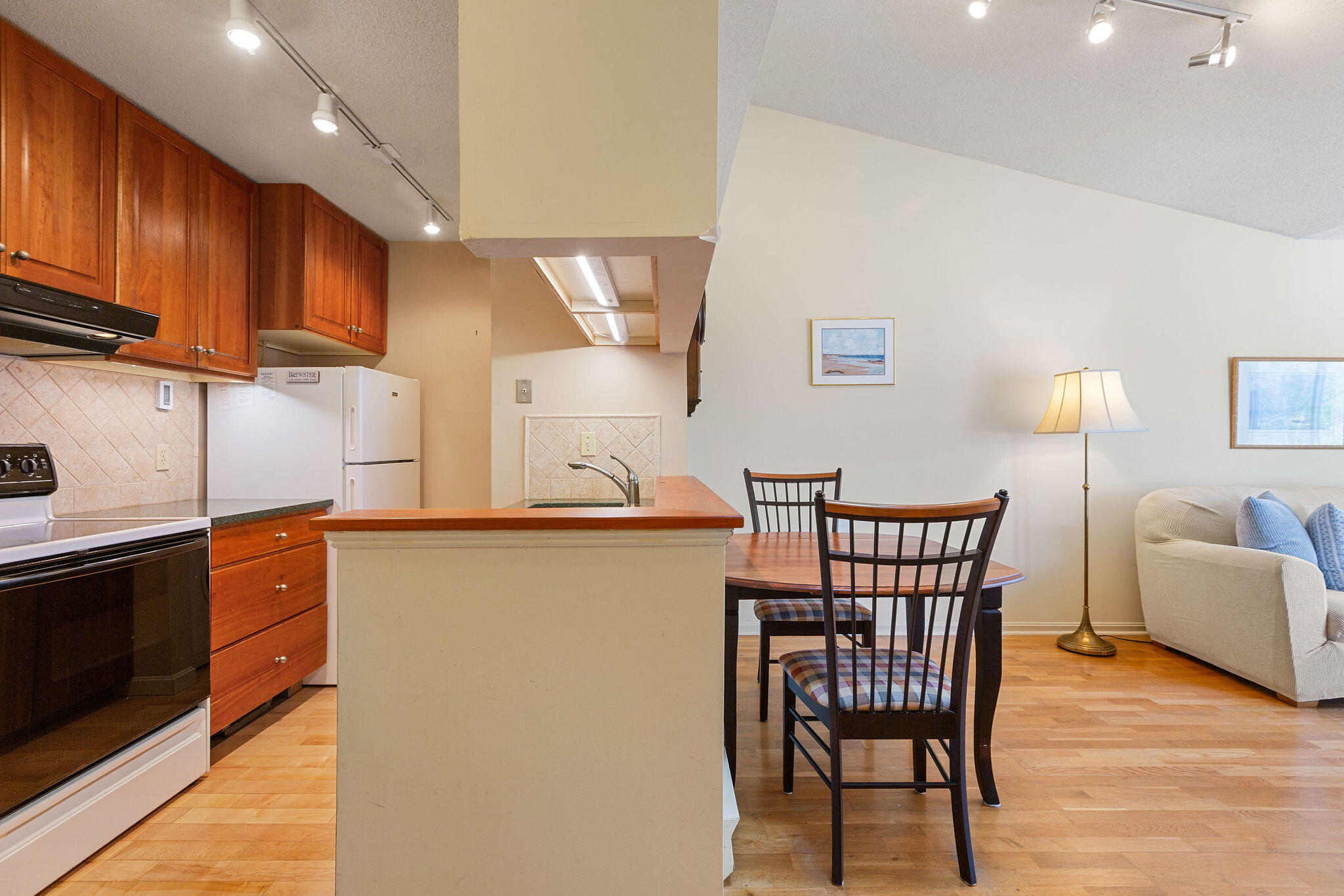 82 Fletcher Lane Brewster MA 02631