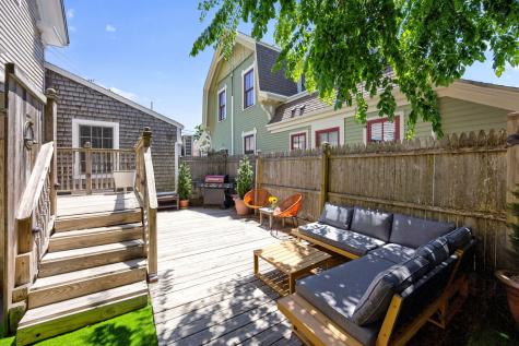 162 Bradford Street Provincetown MA 02657