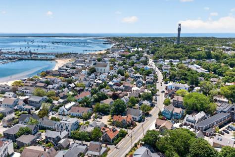 162 Bradford Street Provincetown MA 02657