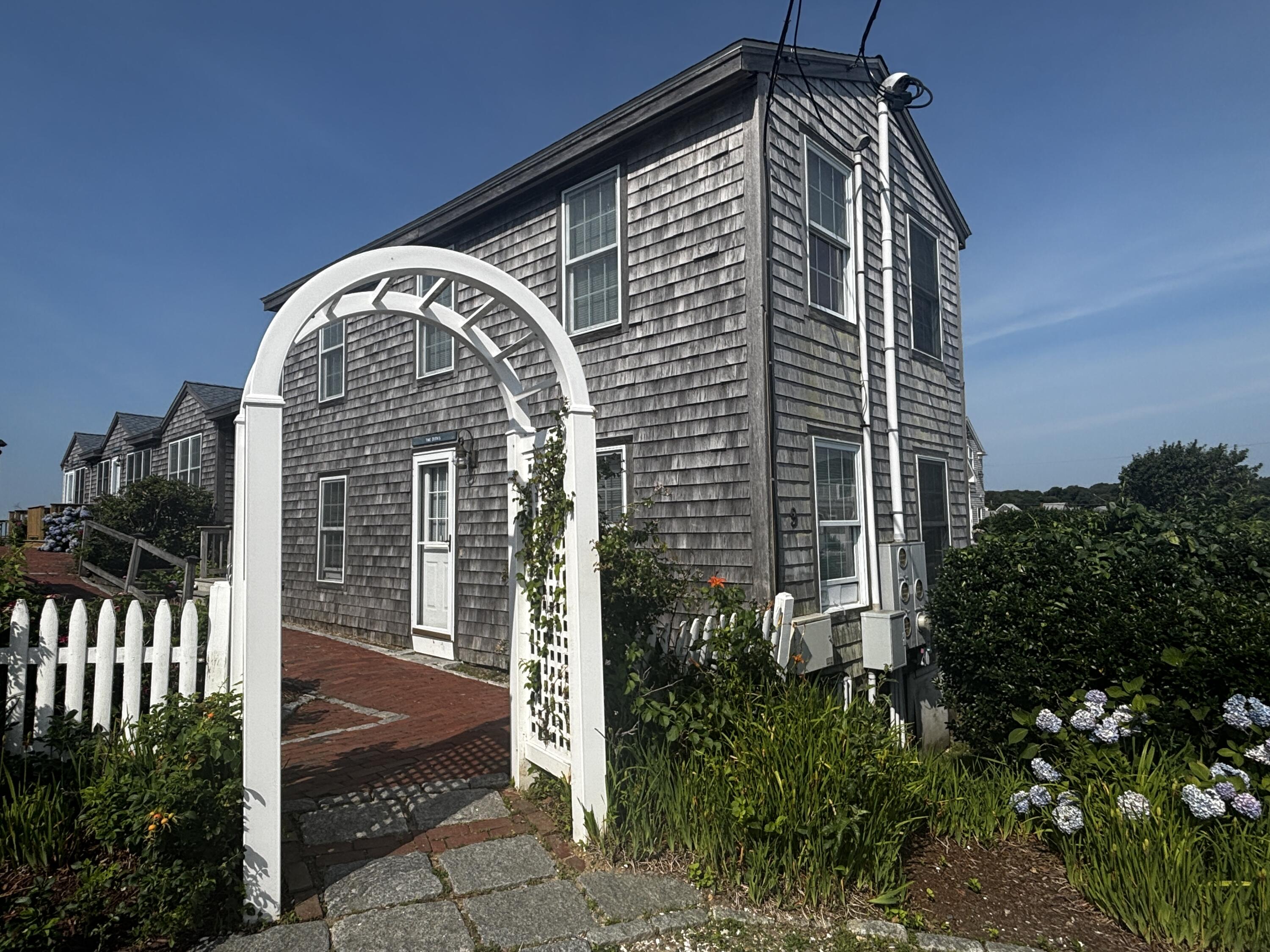 9 Windemere Road MA 02673