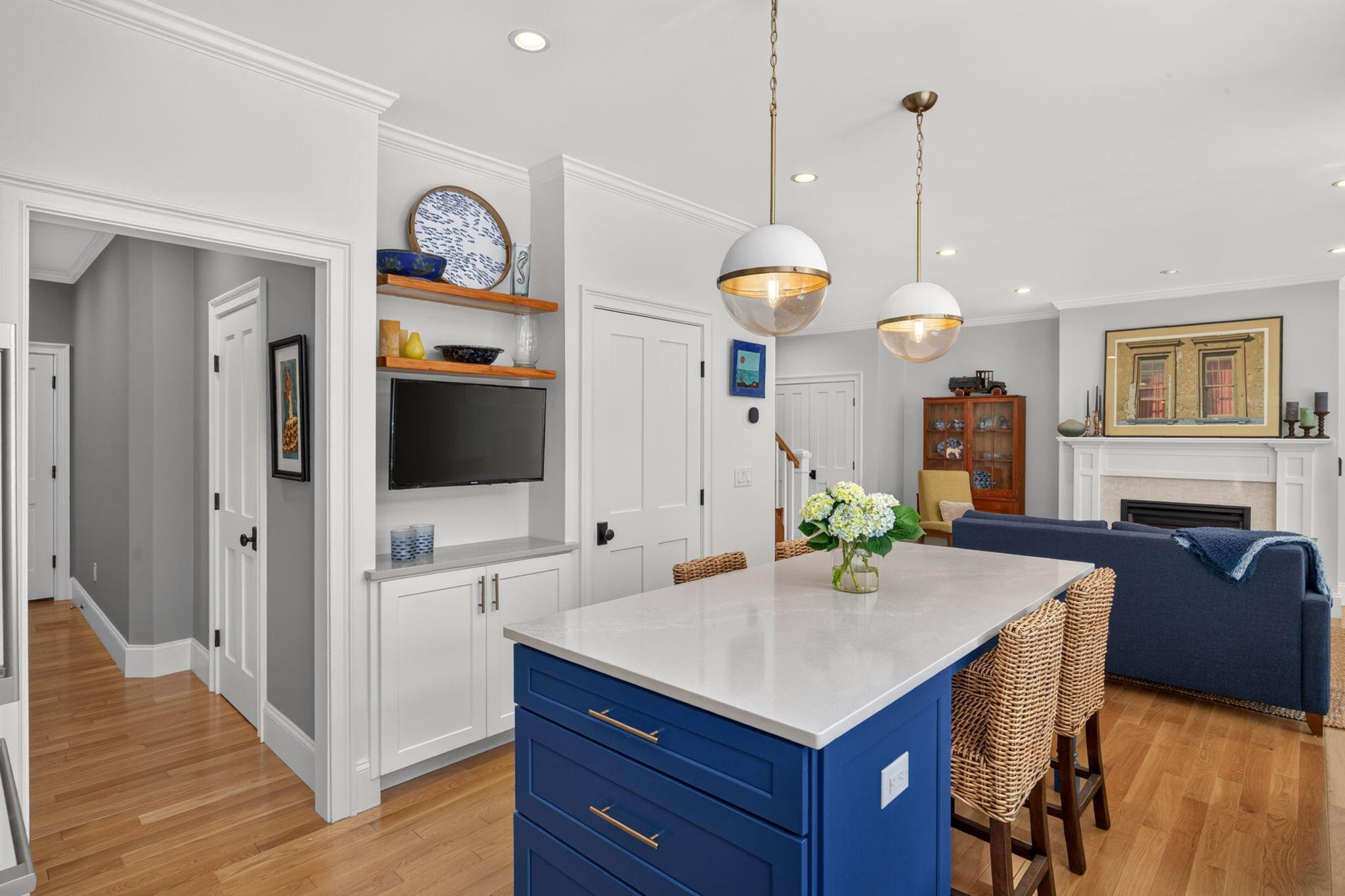 1090 Shore Road Pocasset MA 02559