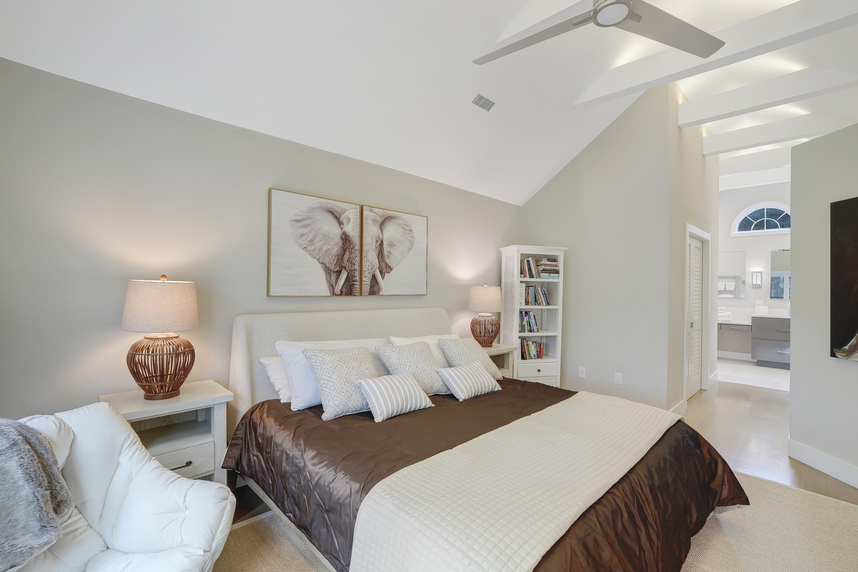 150 Cove Road Vineyard Haven MA 02568