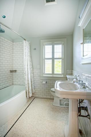 25 Miller Hill Road Provincetown MA 02657