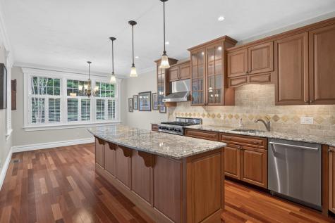 31 Quinns Way Mashpee MA 02649