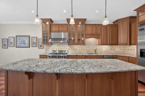 31 Quinns Way Mashpee MA 02649