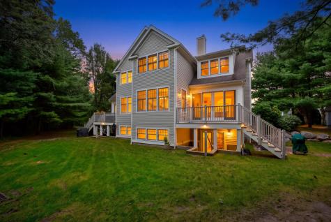 31 Quinns Way Mashpee MA 02649