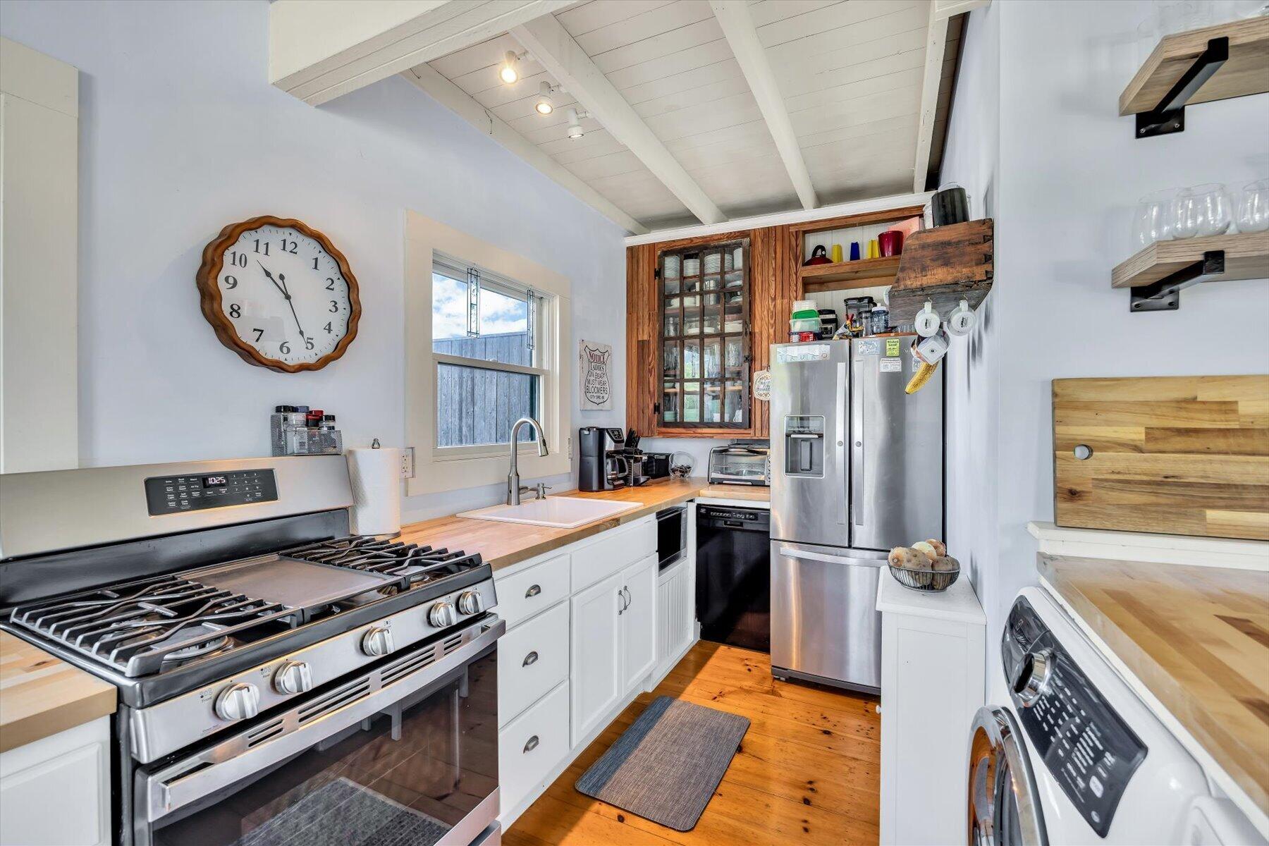 503 Shore Road North Truro MA 02652