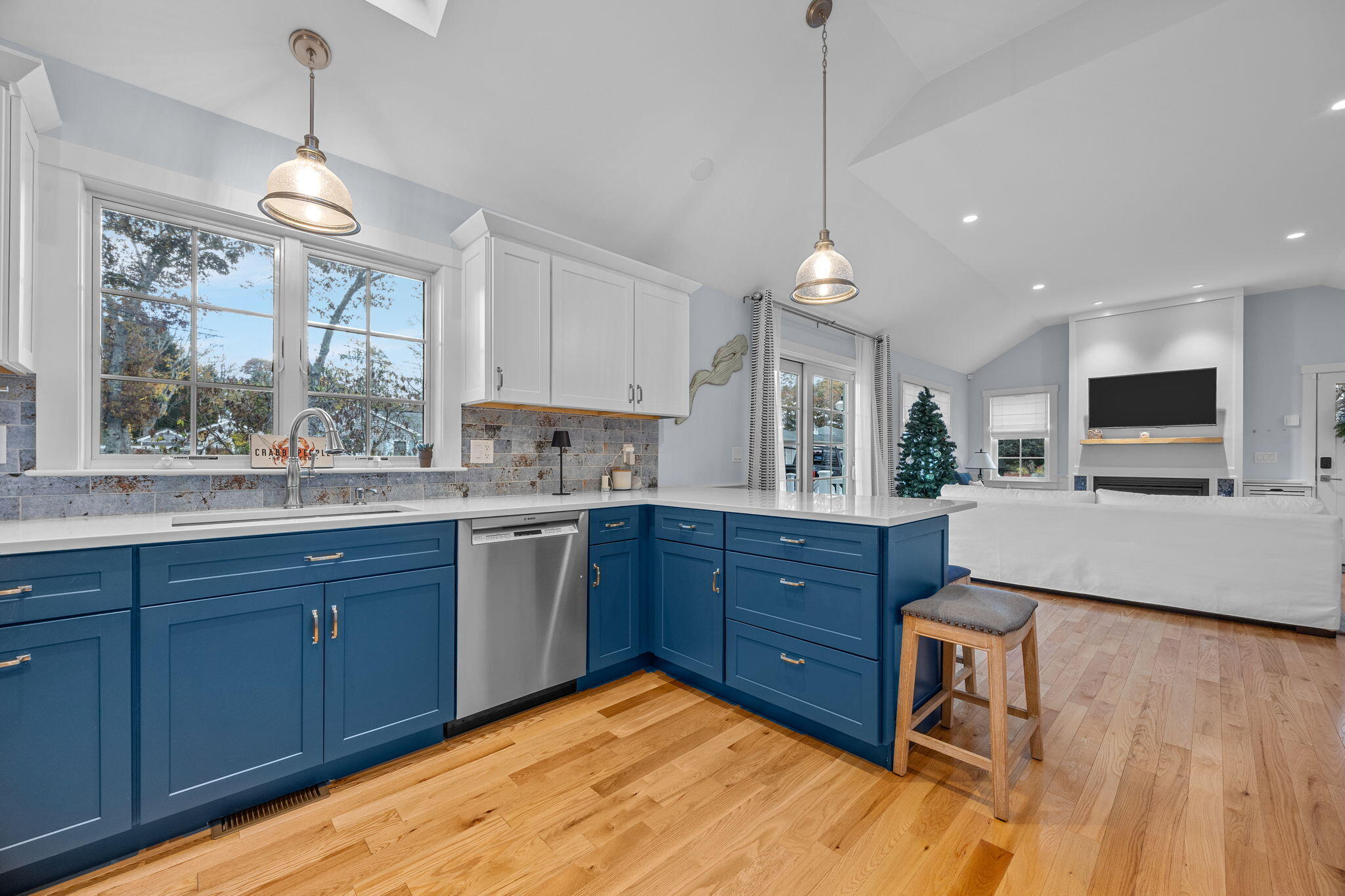 16 Second Avenue Barnstable MA 02655