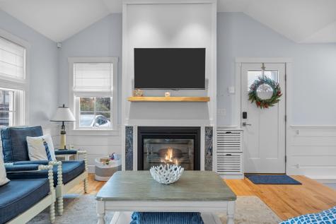 16 Second Avenue Barnstable MA 02655