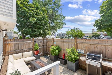 4 Railroad Avenue Provincetown MA 02657