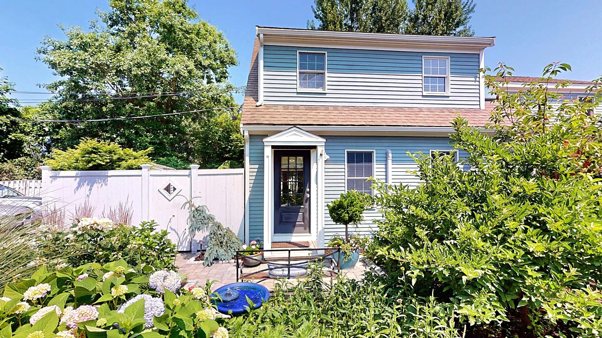 33B Conwell Street Provincetown MA 02657