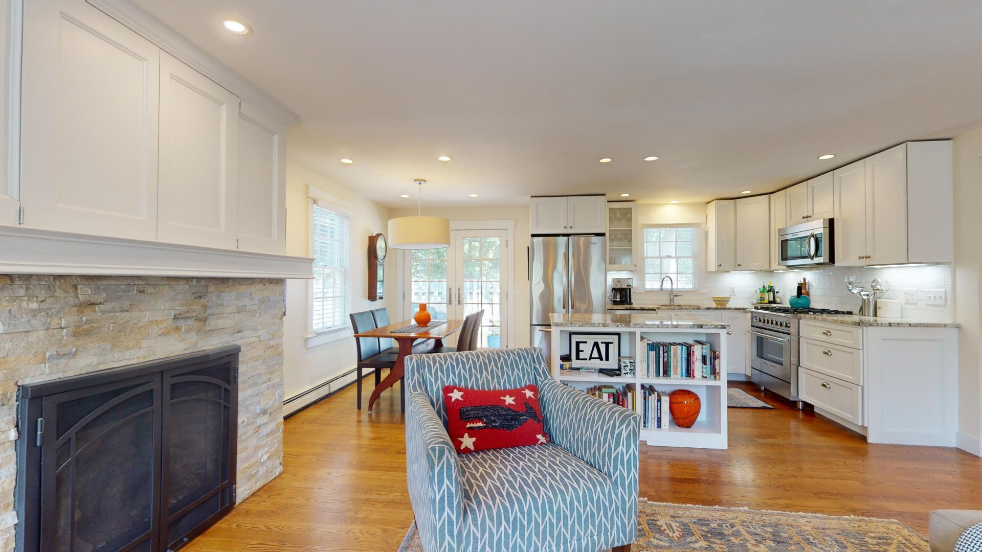 33B Conwell Street Provincetown MA 02657