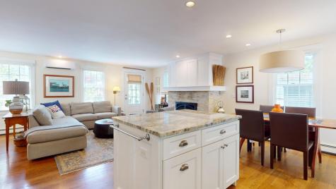 33B Conwell Street Provincetown MA 02657