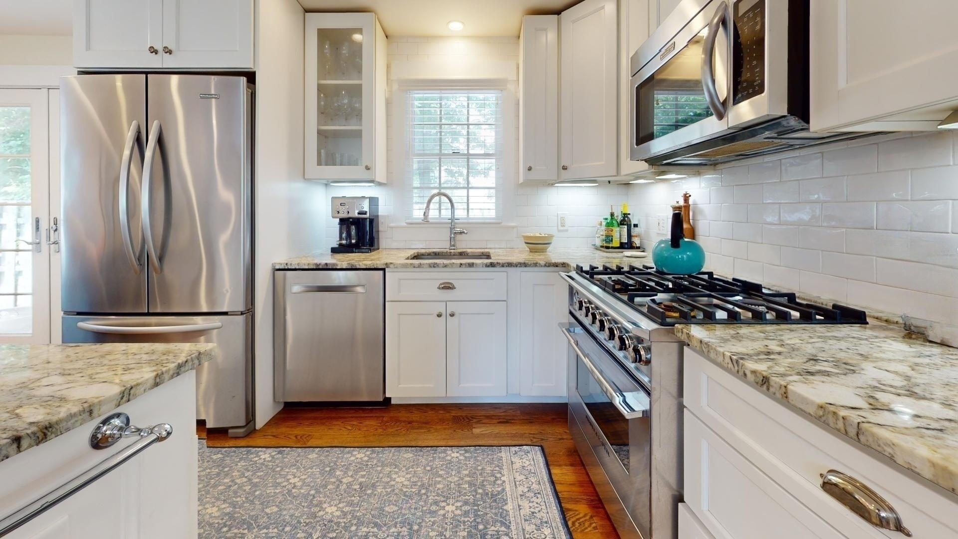 33B Conwell Street Provincetown MA 02657