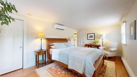 33B Conwell Street Provincetown MA 02657