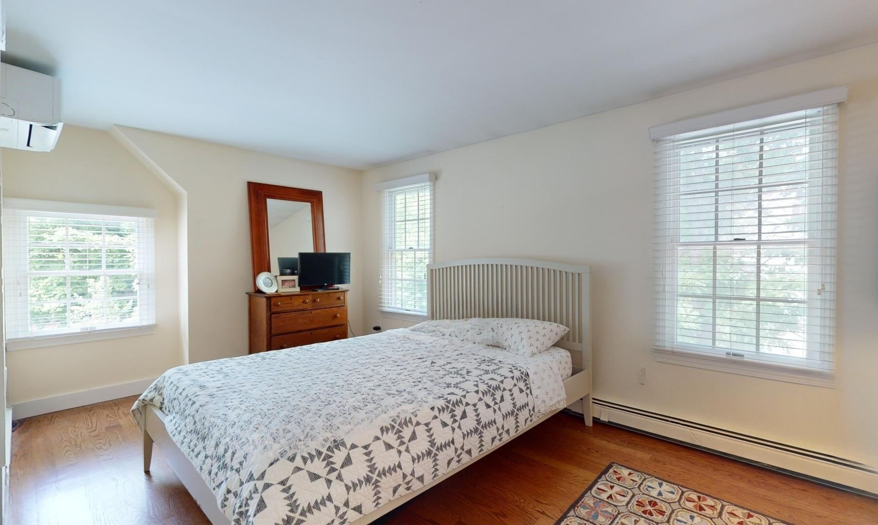 33B Conwell Street Provincetown MA 02657