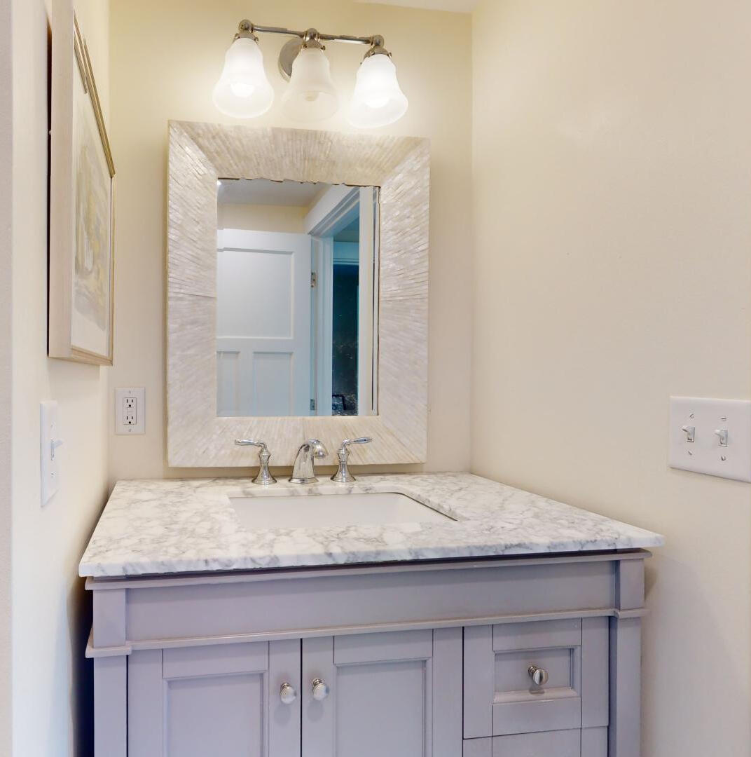 33B Conwell Street Provincetown MA 02657