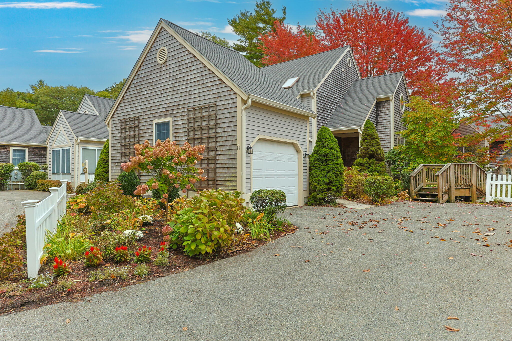 11 Gold Leaf Lane Mashpee MA 02649