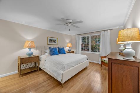 11 Gold Leaf Lane Mashpee MA 02649