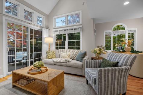 11 Gold Leaf Lane Mashpee MA 02649