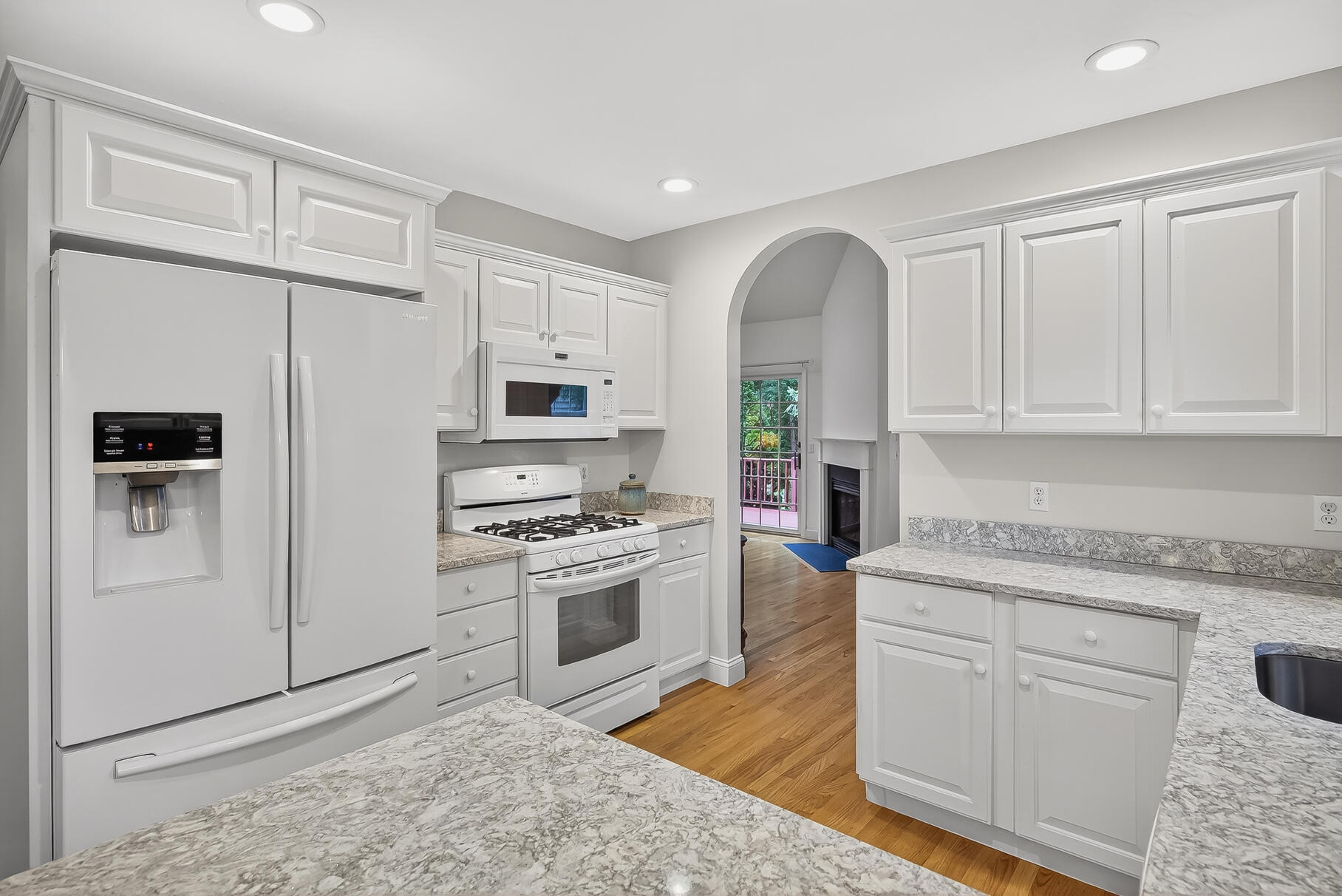 6 Mayfair Court Mashpee MA 02649