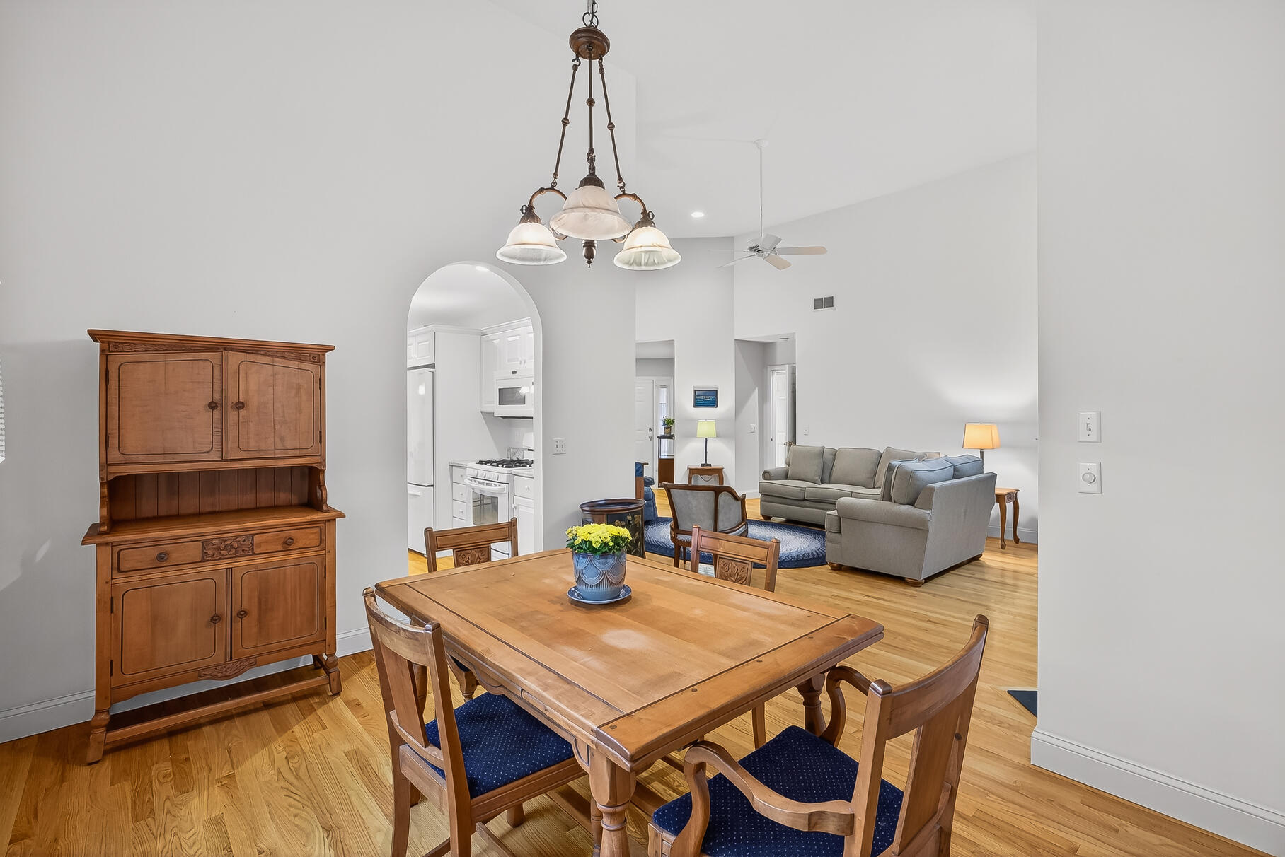 6 Mayfair Court Mashpee MA 02649