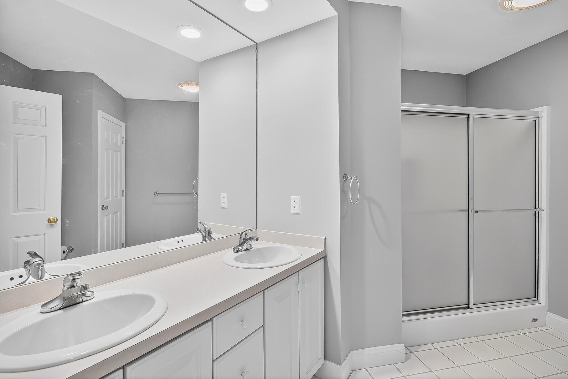 6 Mayfair Court Mashpee MA 02649