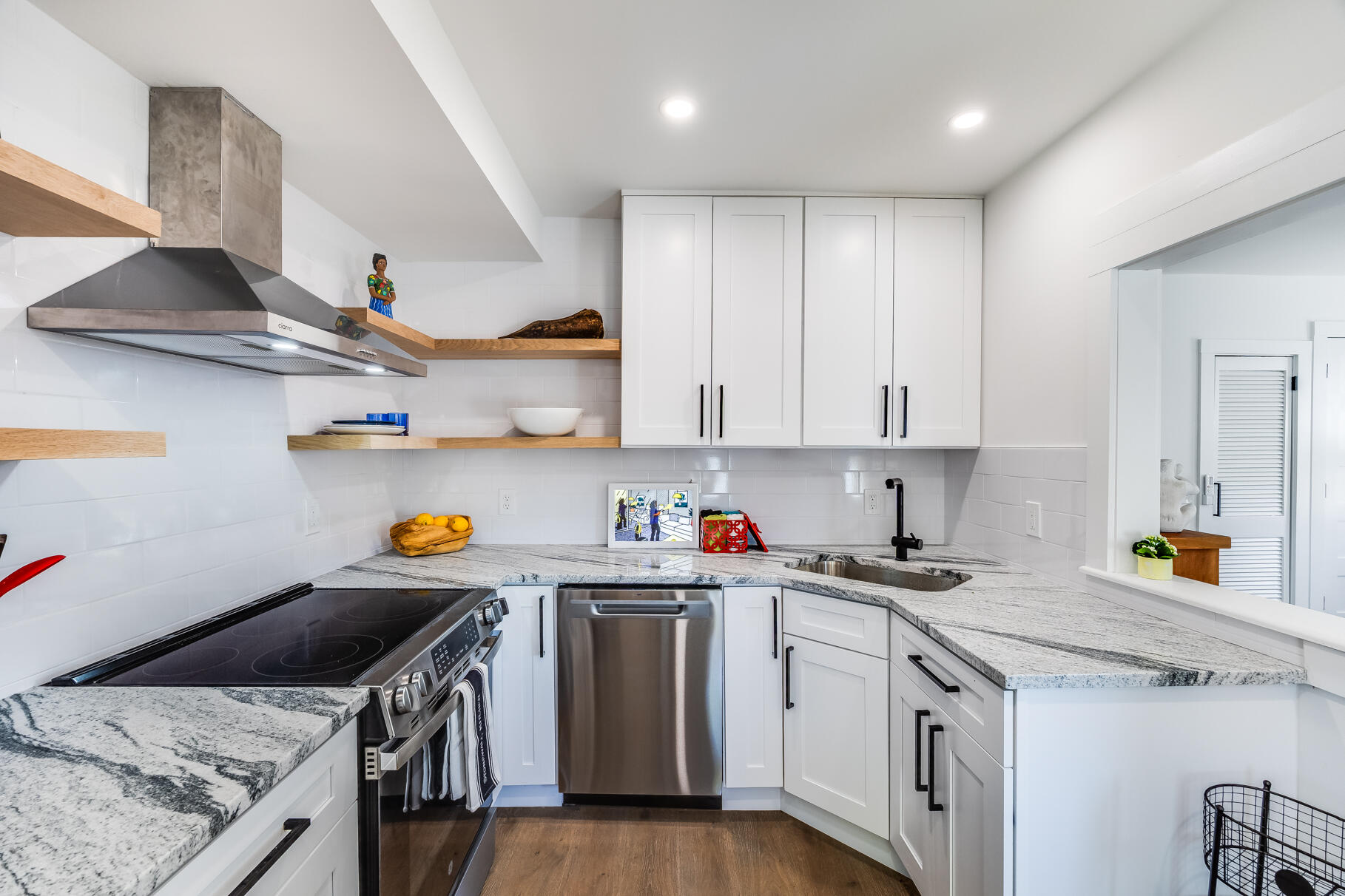 36 Pearl Street Provincetown MA 02657