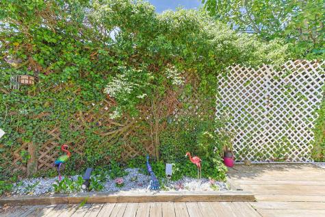 54 Bradford Street Provincetown MA 02657