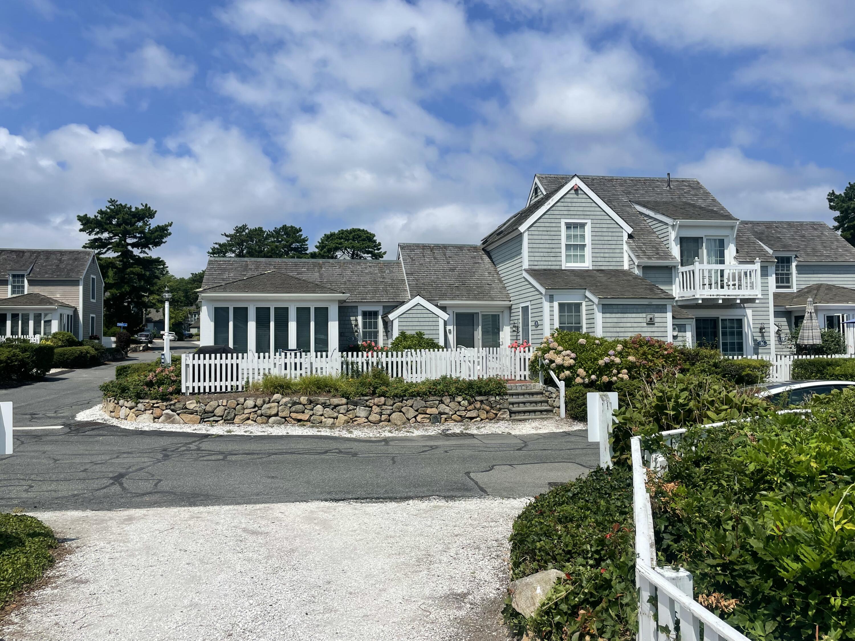 3 Hyannis Point Road Mashpee MA 02649