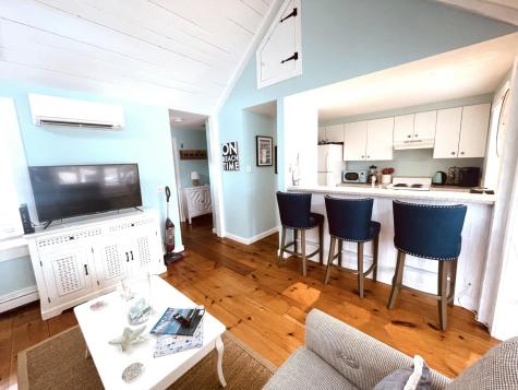 3 Hyannis Point Road Mashpee MA 02649