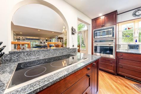 1 Woods Edge Lane Mashpee MA 02649