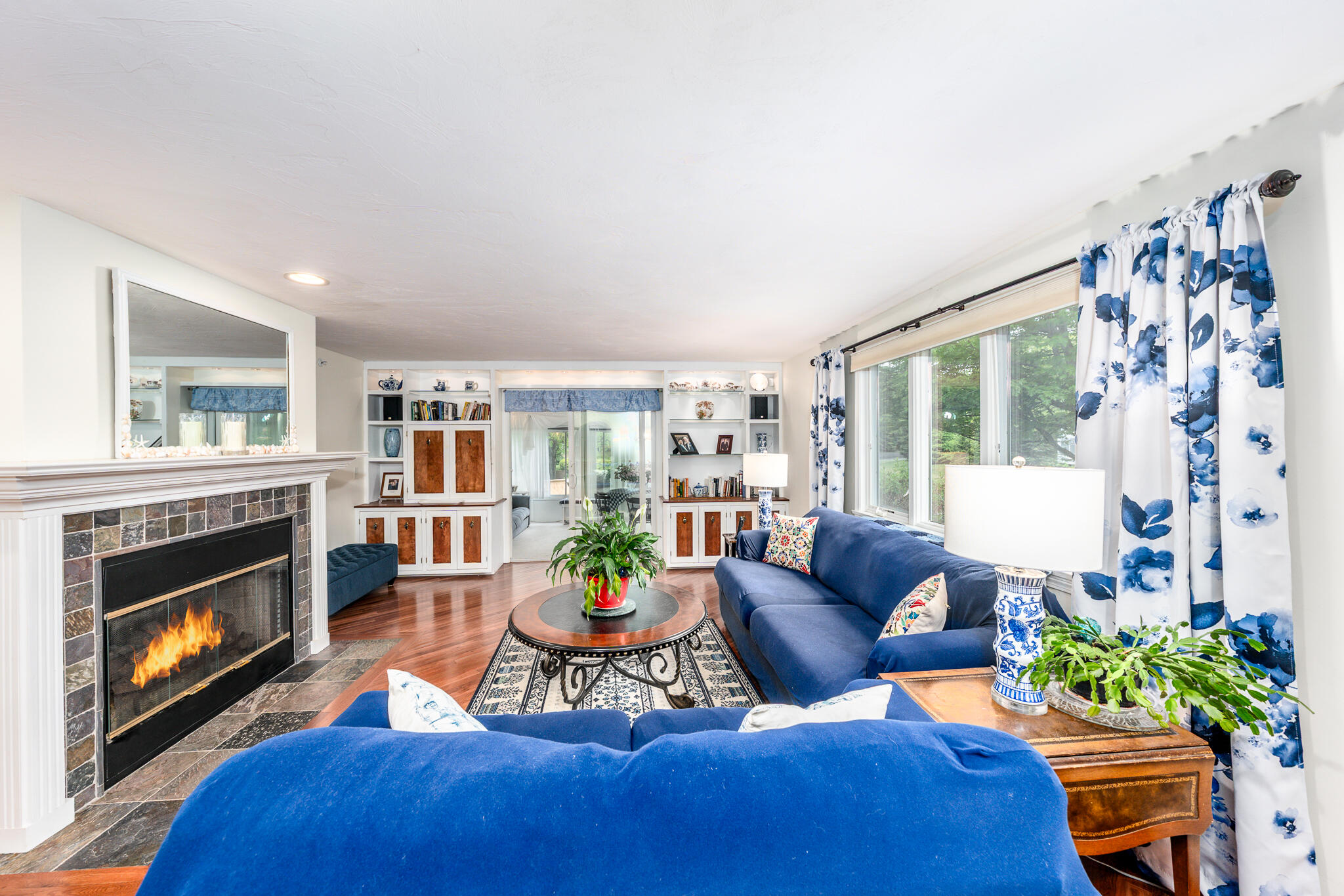 1 Woods Edge Lane Mashpee MA 02649