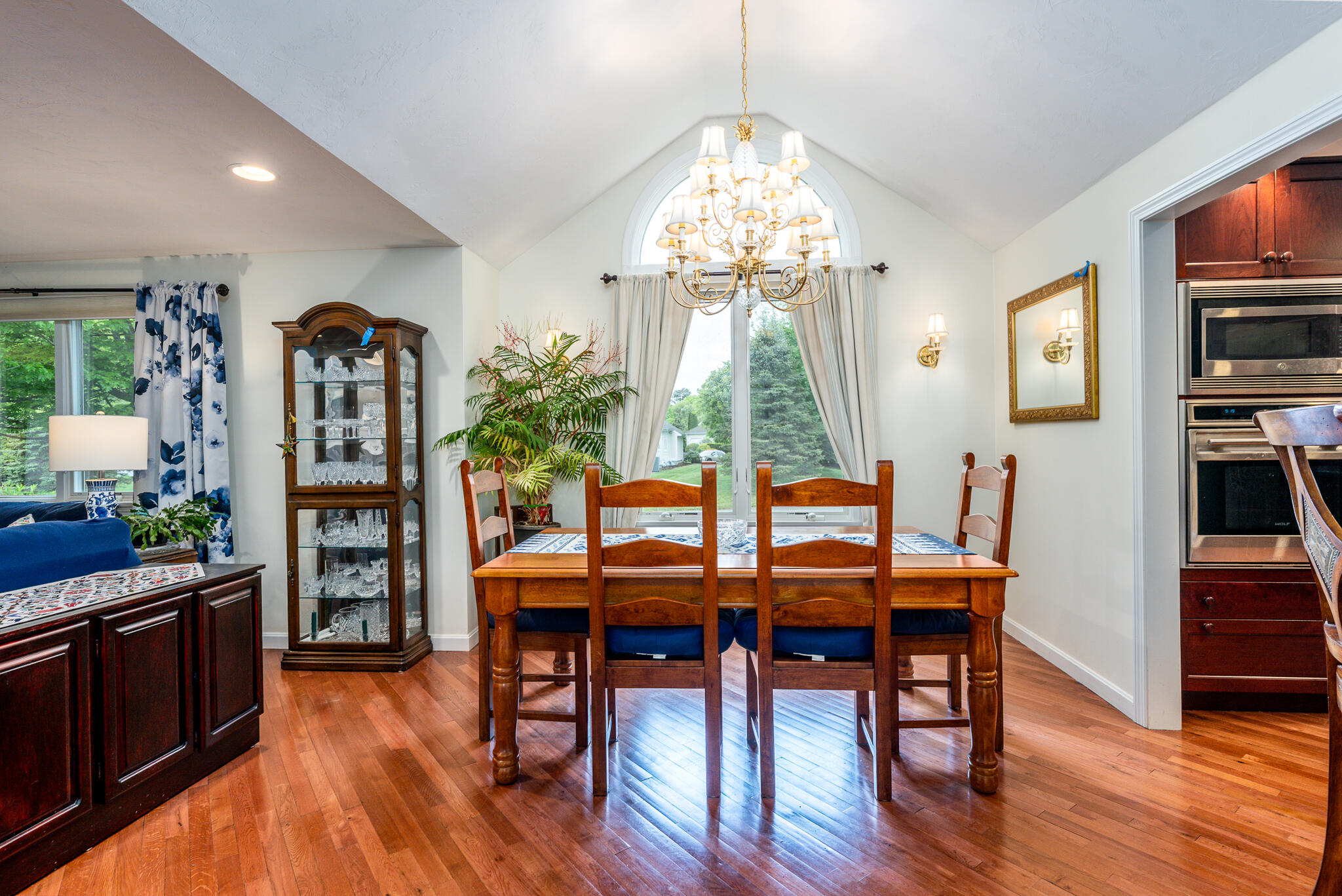 1 Woods Edge Lane Mashpee MA 02649