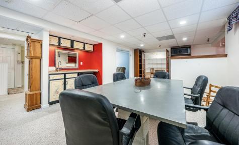 1 Woods Edge Lane Mashpee MA 02649